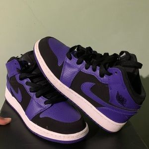 Air Jordan 1 Mid Concord